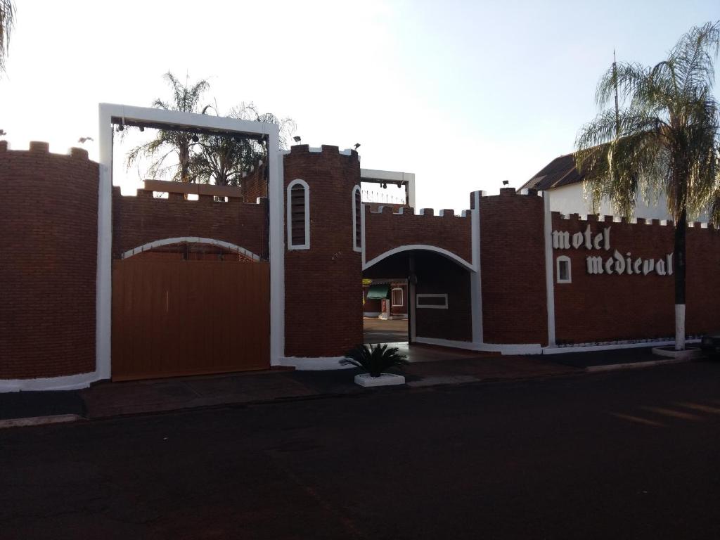 Medieval Motel e Hospedagem photo 1