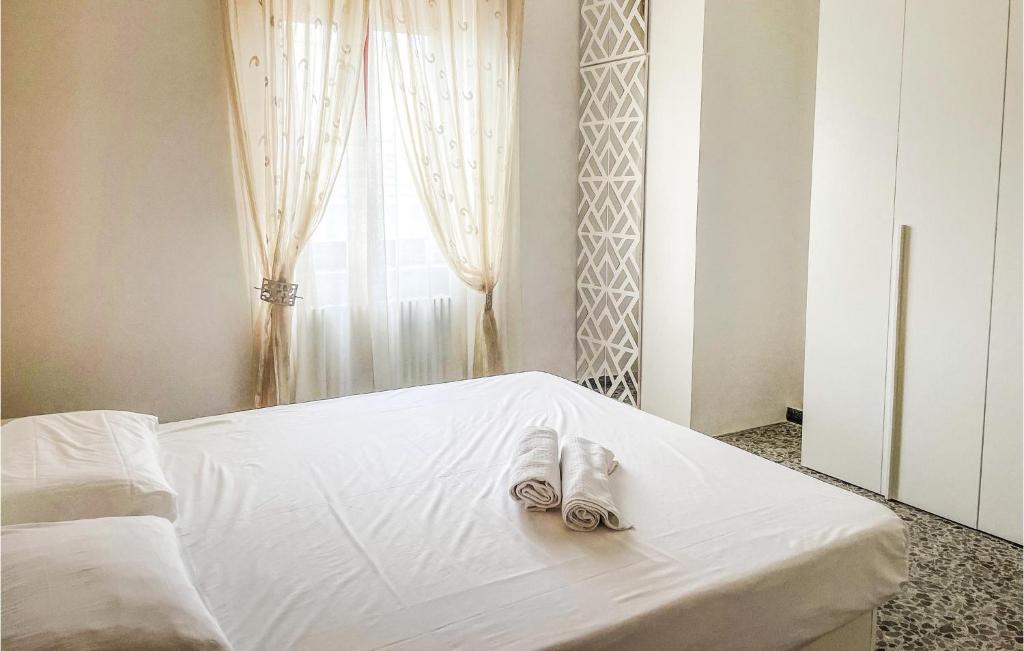Awesome Apartment In Ginosa With Wifi And 2 Bedrooms photo 2