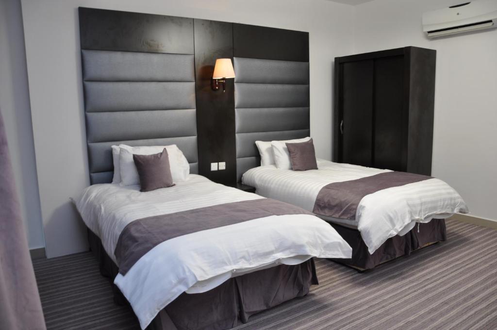 Al Dyafa Hotel Suites photo 2
