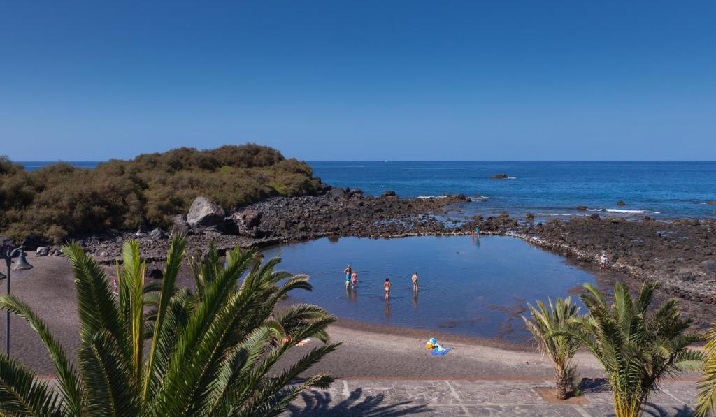 Apartamentos Charco del Conde photo 1