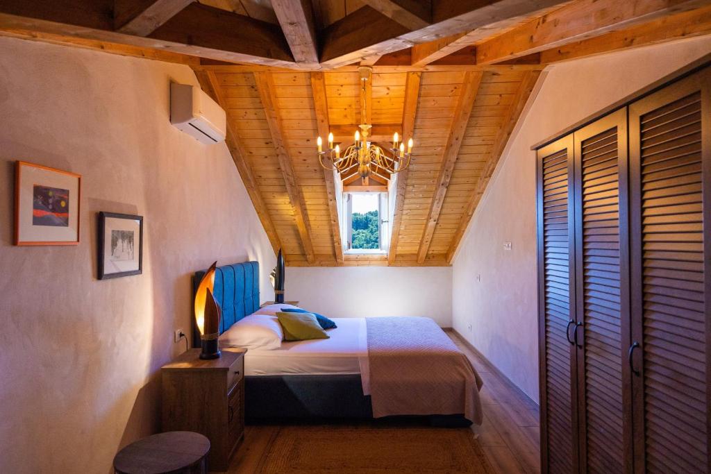 Cozy stone house with lovely view in Cavtat centre photo 3