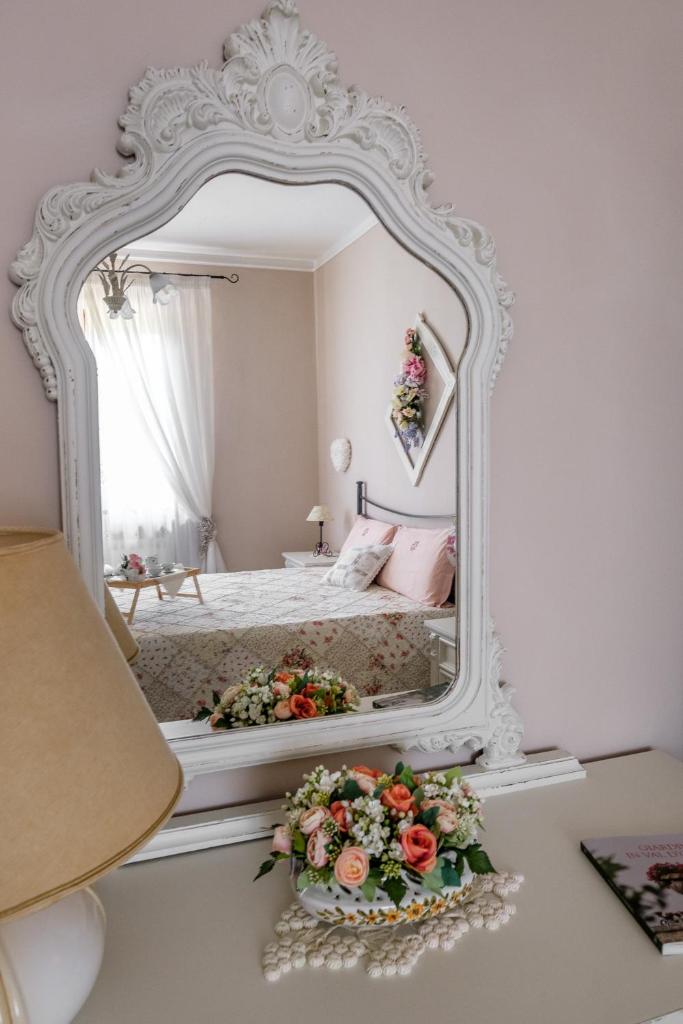 Lignanello Country House - Tap to explore photos