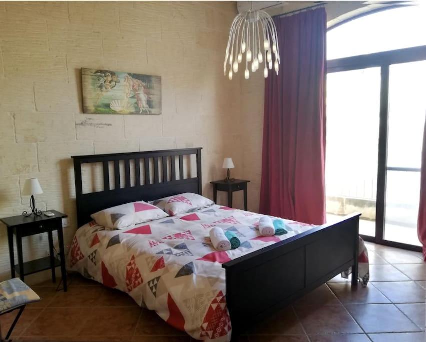 18, Taz-Zghar Farmhouse photo 2
