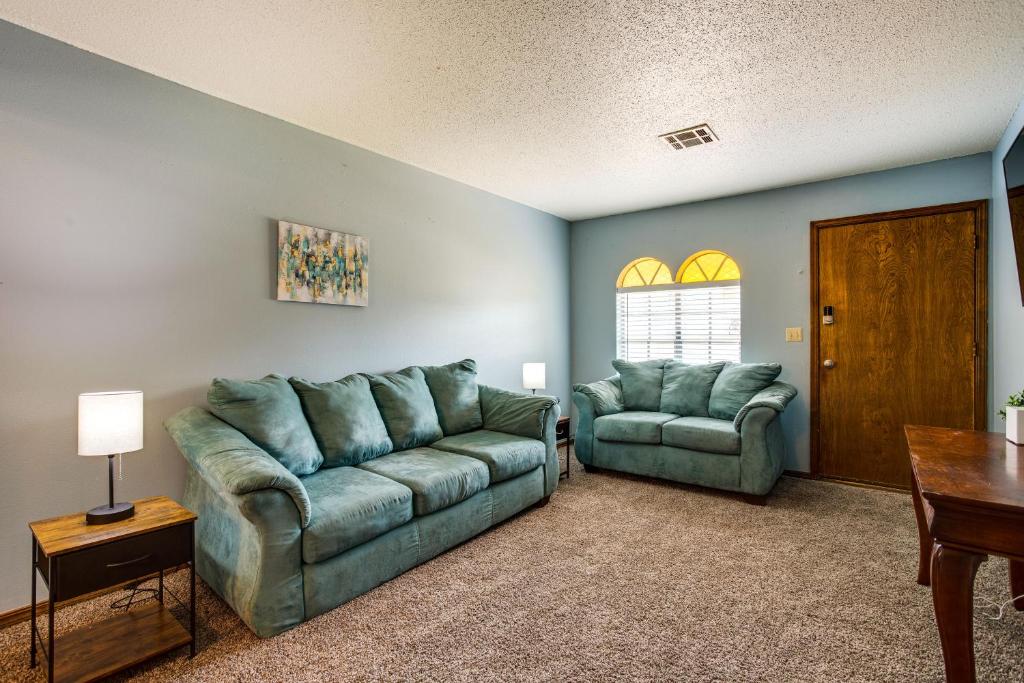 Pet-Friendly Midwest City Home, 10 Mi to Dtwn OKC! photo 3