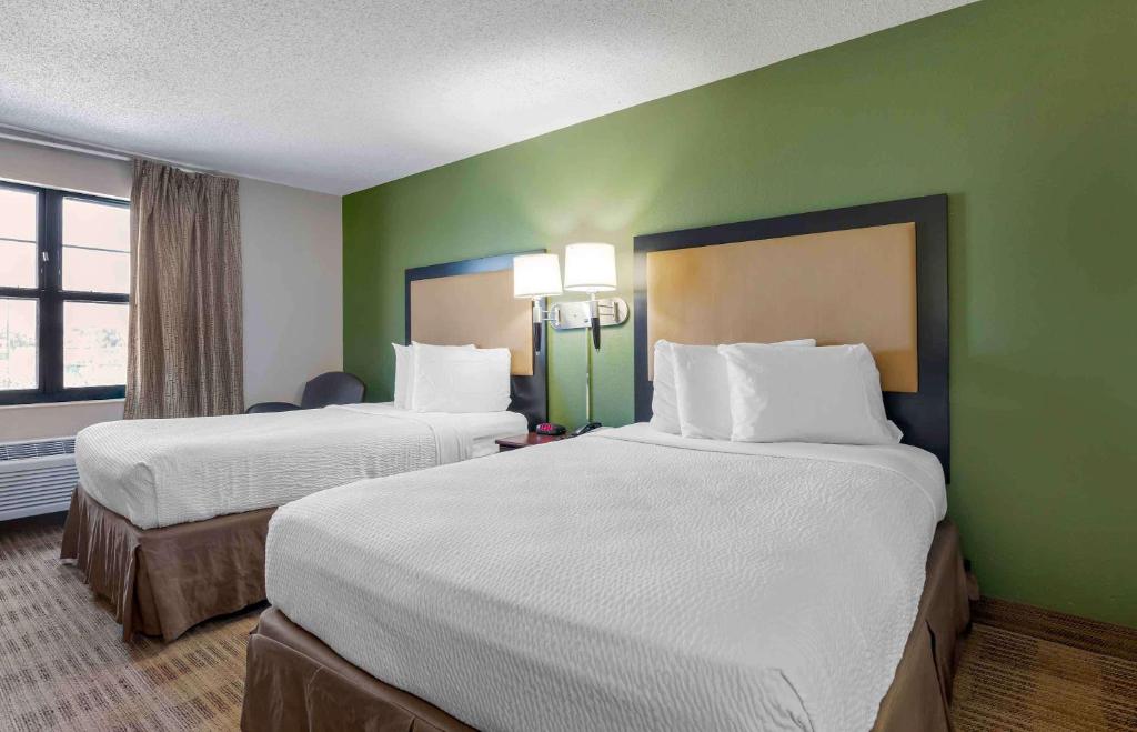 Extended Stay America Suites - Dallas - Greenville Avenue photo 2