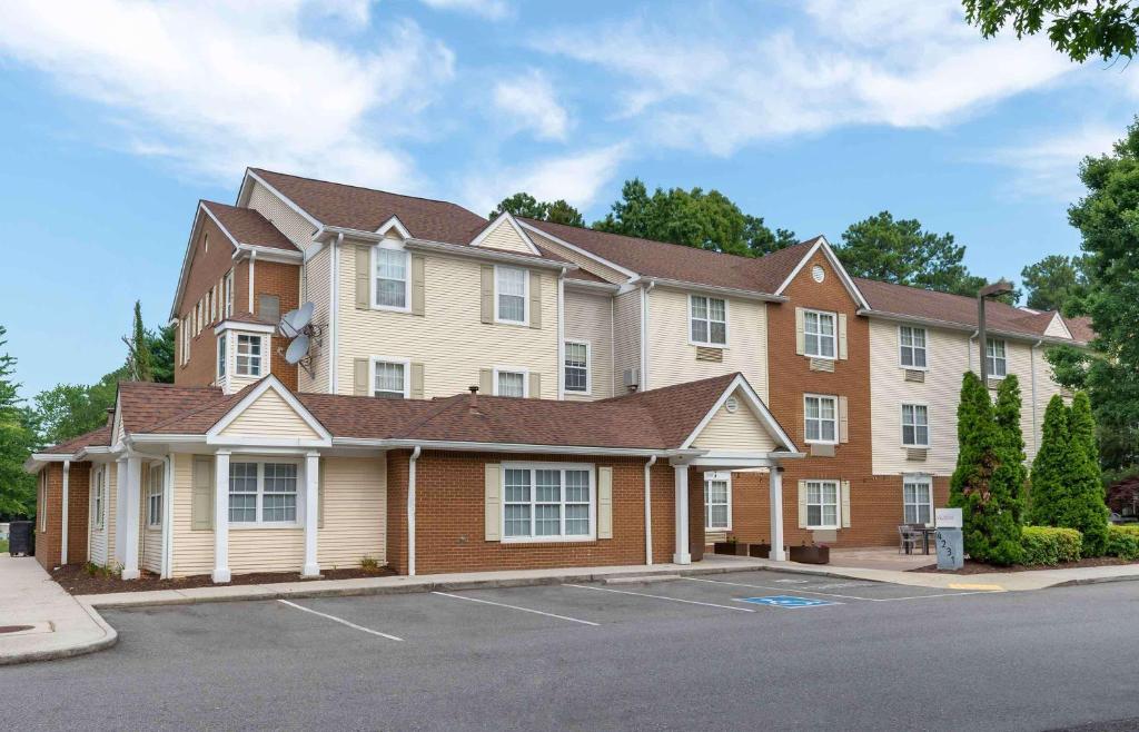 Extended Stay America Suites Richmond Glen Allen Short Pump image