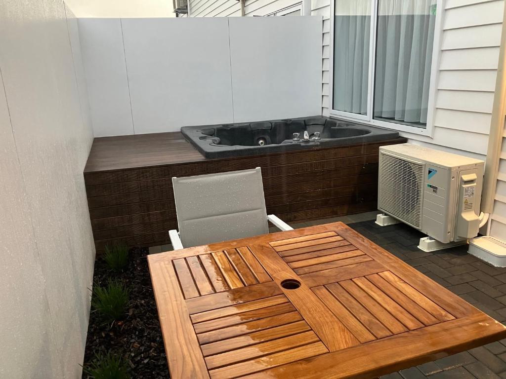 Newina Rotorua Room Type - Suite with Private Pool