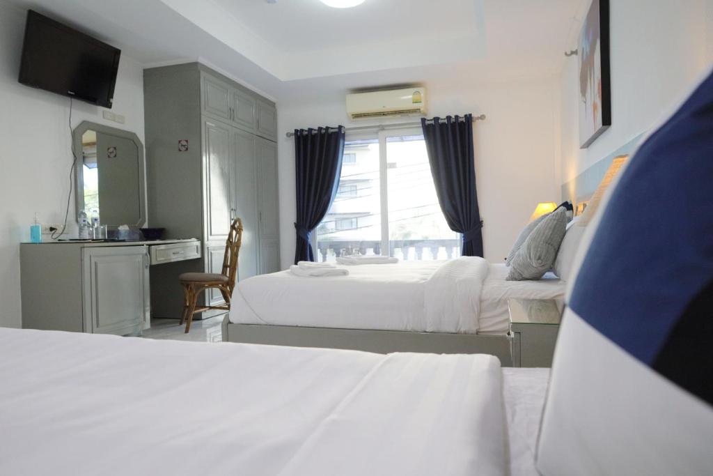Aloft Hotel and Hostel Pattaya photo 3