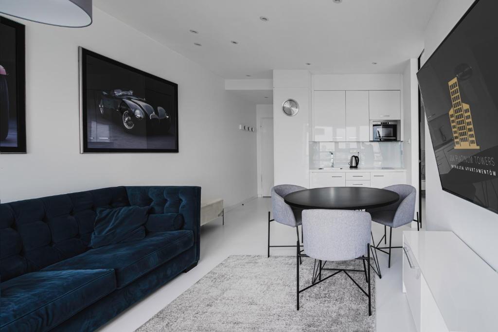 J&K Platinum Towers Room Type - Penthouse Apartment on 20th floor