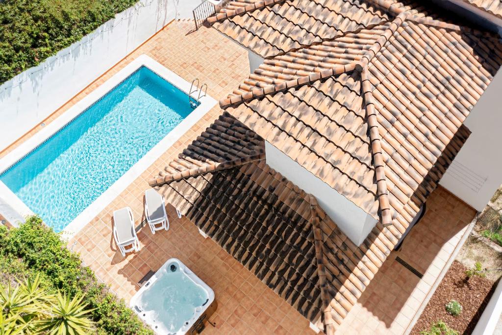 Villa la Colina with heated pool and jacuzzi photo 1