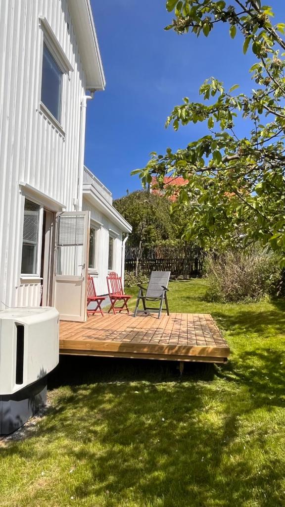 Ellös Holiday apartment photo 1