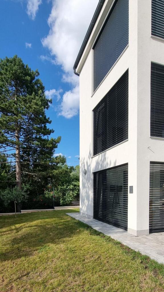 Seabreeze Luxury Apartments photo 3