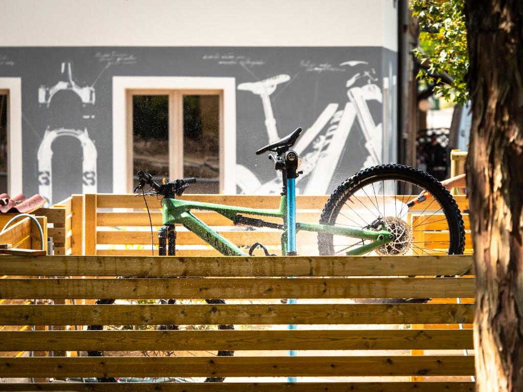 SLEEP 'N' RIDE Massa Marittima photo 2