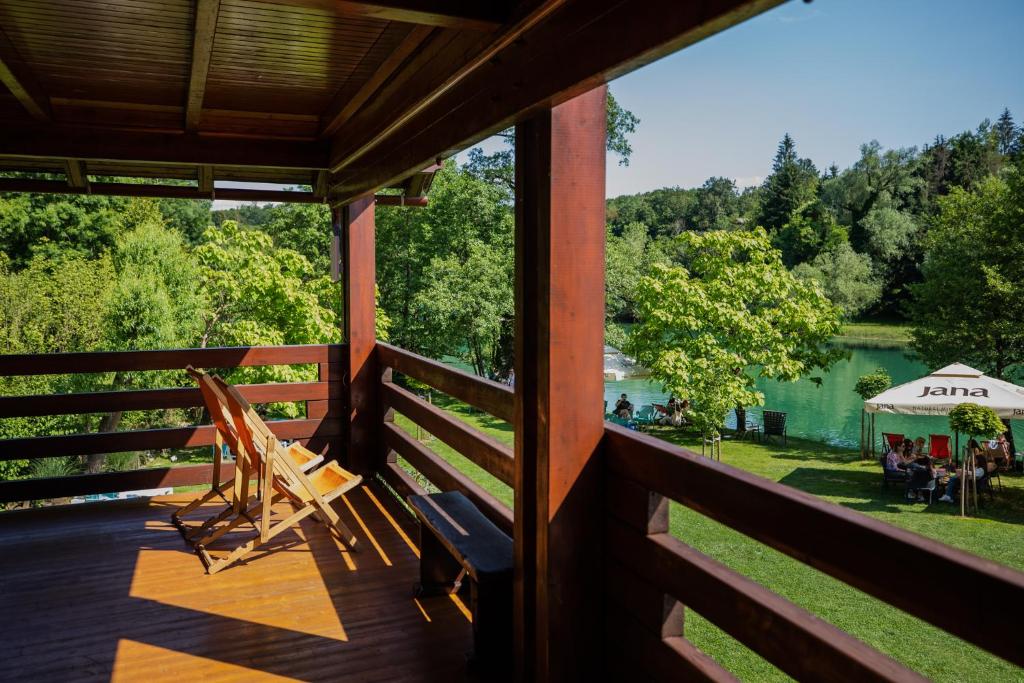 Apartment Mrežnička kuća photo 3