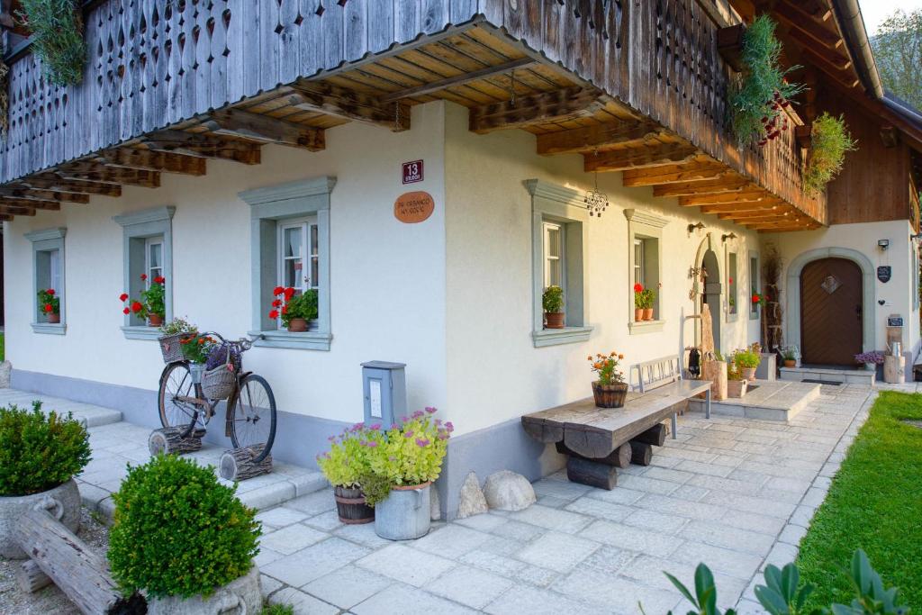 Rustic House 13 photo 1
