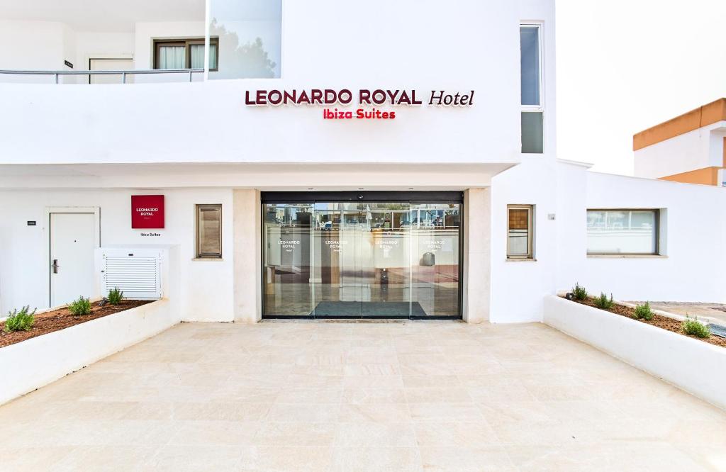 Leonardo Suites Hotel Ibiza Santa Eulalia photo 4