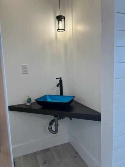 Amazing New House - Waterfront Getaway + Boat Dock photo 3