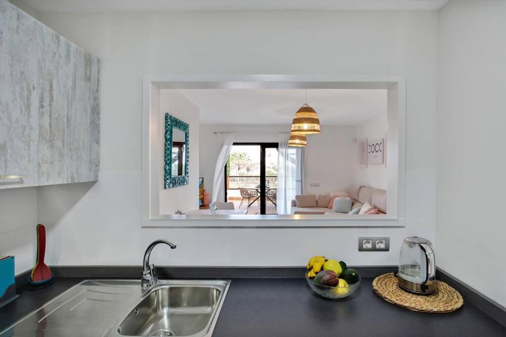2 terraces apartment w/ astonishing views. photo 1