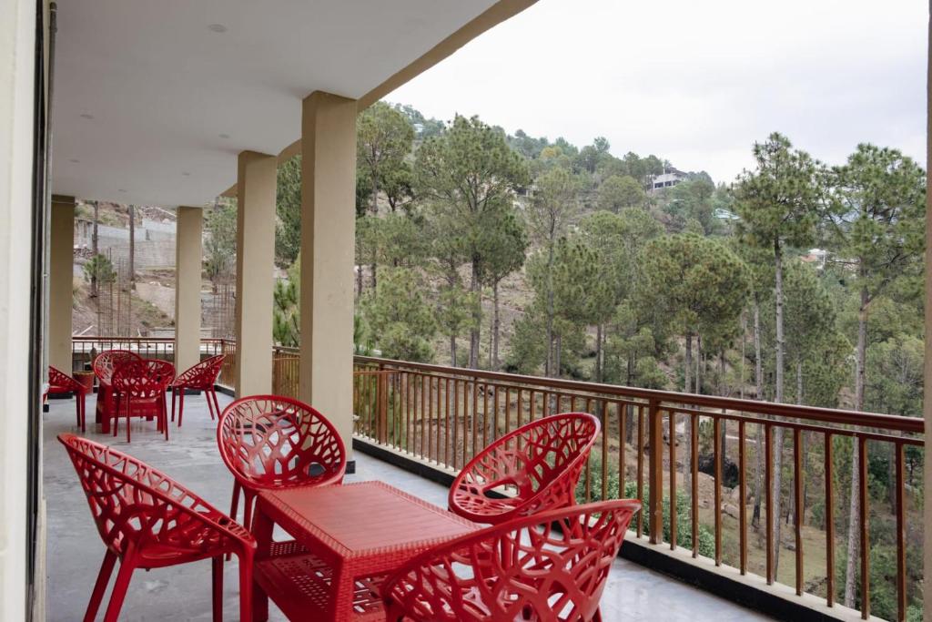Resort One Murree photo 2