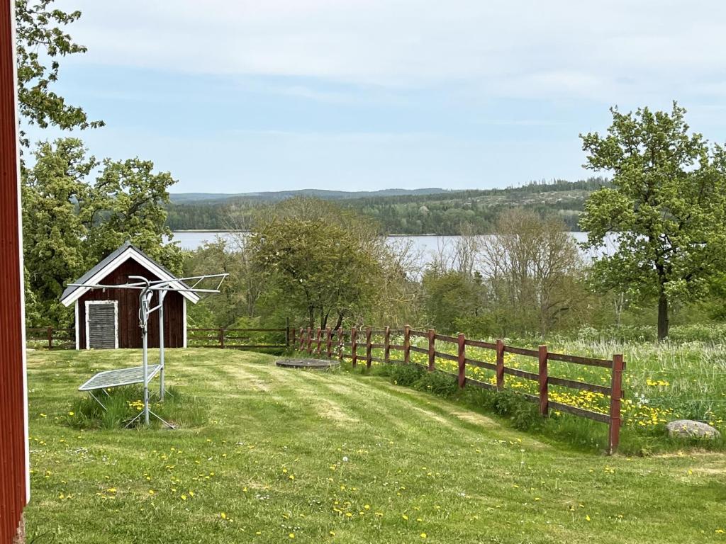 Cozy red cottage in the countryside outside Vimmerby photo 1