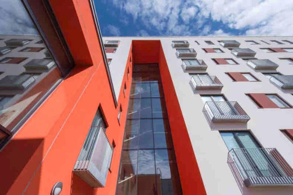 Lovely studio with easy access to Helsinki and airport photo 2
