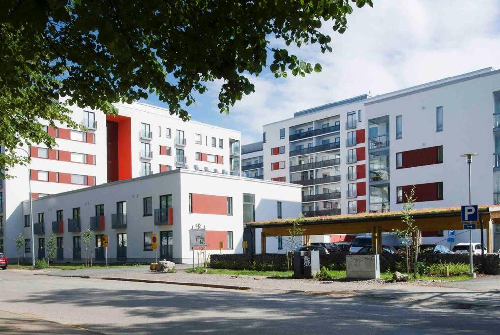 Lovely studio with easy access to Helsinki and airport photo 4