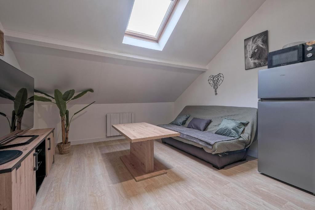 Liberation - F2 apartment near Disneyland Paris photo 3