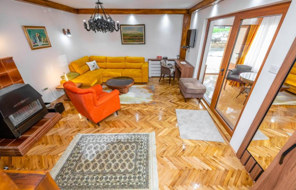 Chalet Iris with sauna photo 4