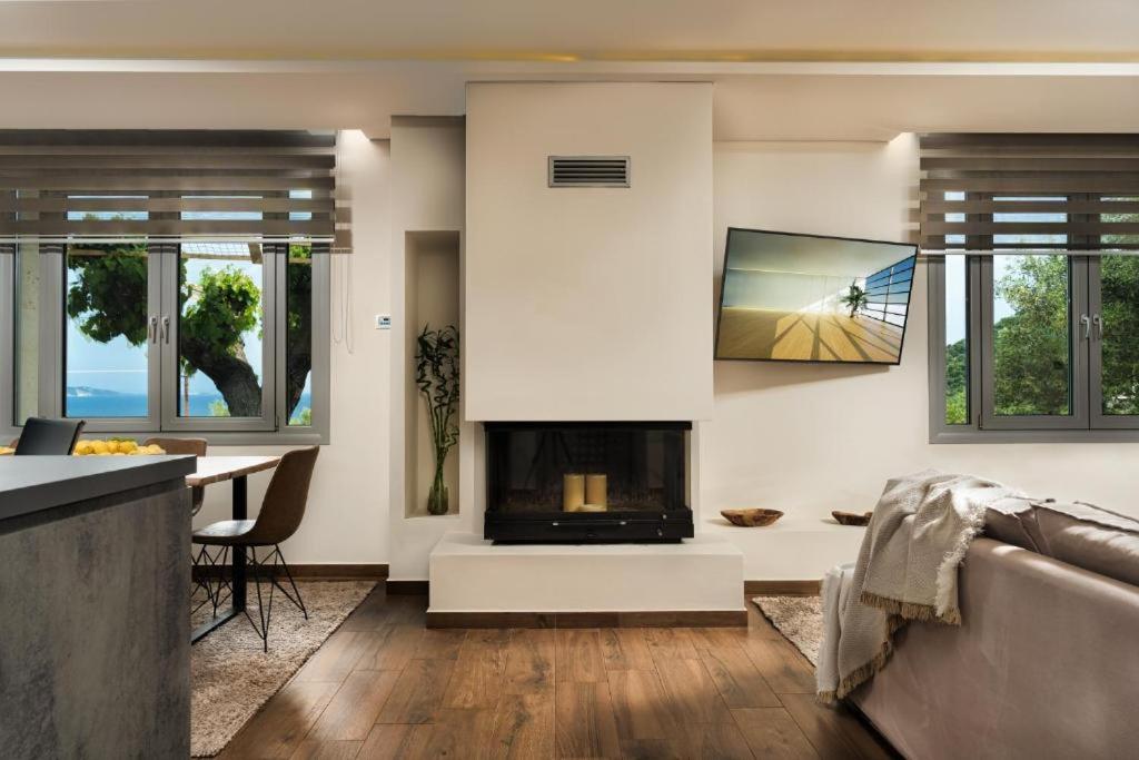 Nefeli Luxury Residence photo 2