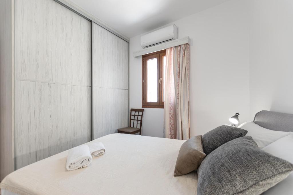 Naxian White House In Glinado photo 2