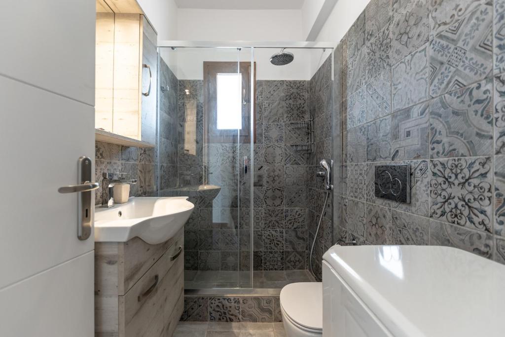 Naxian White House In Glinado photo 3