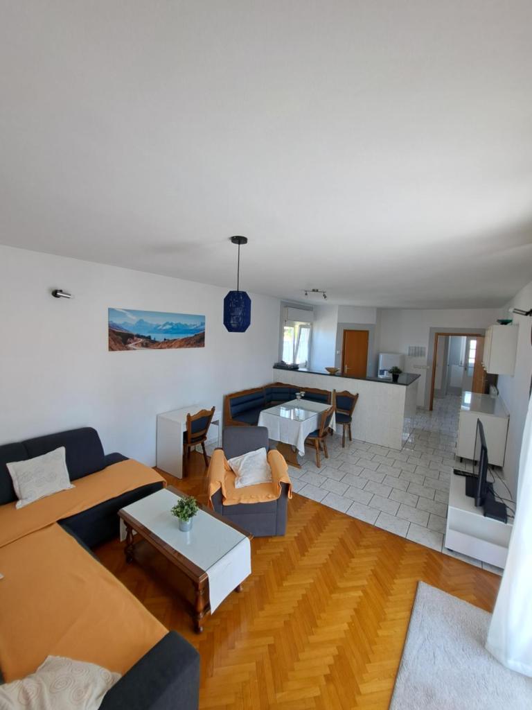 Guesthouse Varnica photo 1