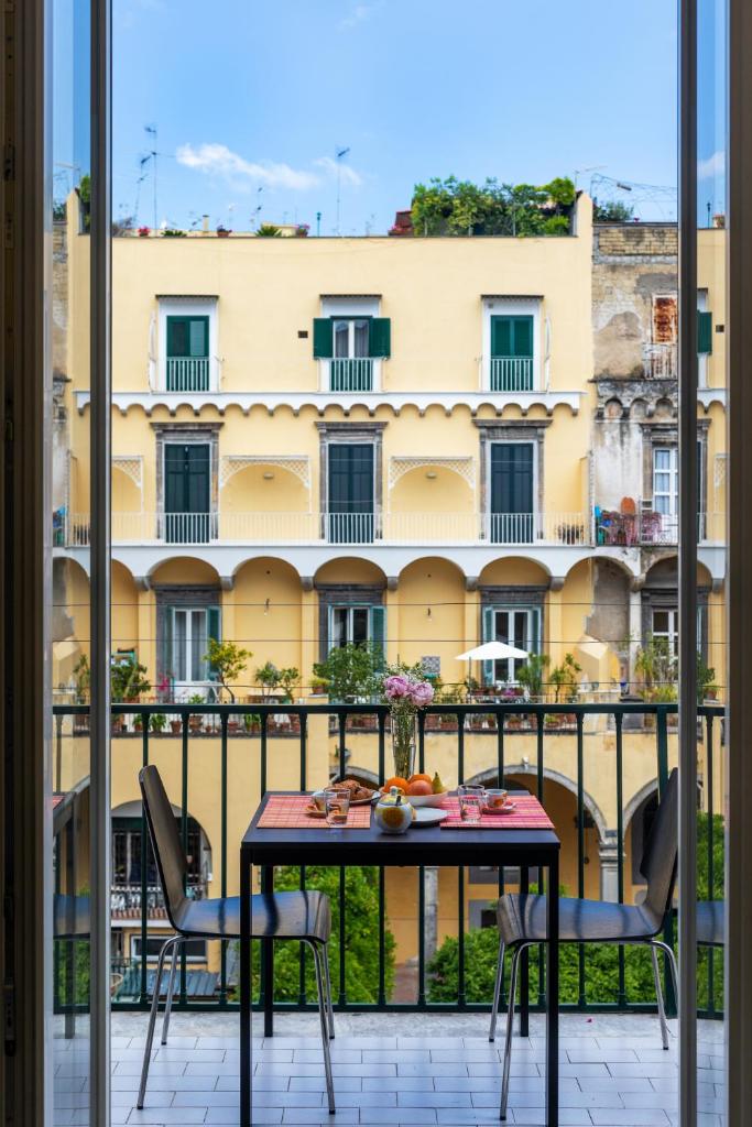 CloisterVista apartment - Tap to explore photos
