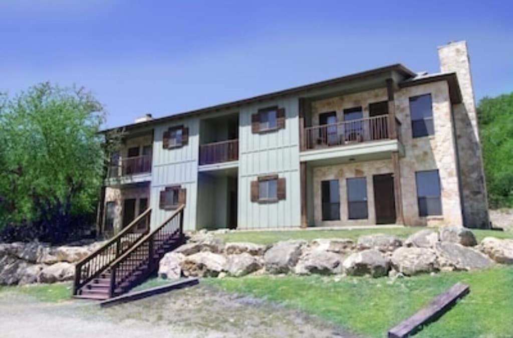 Garner State Park/Frio River Getaway in Concan photo 4