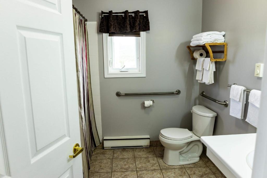 C & G Cabins photo 4