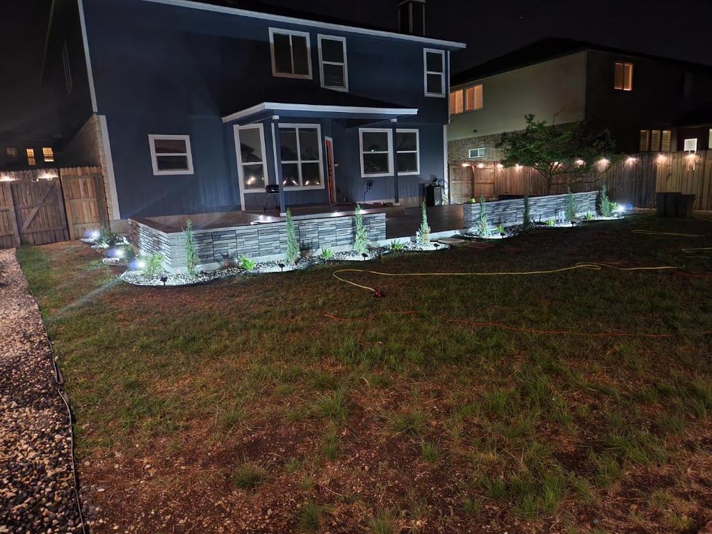 D & J ESTATE photo 3