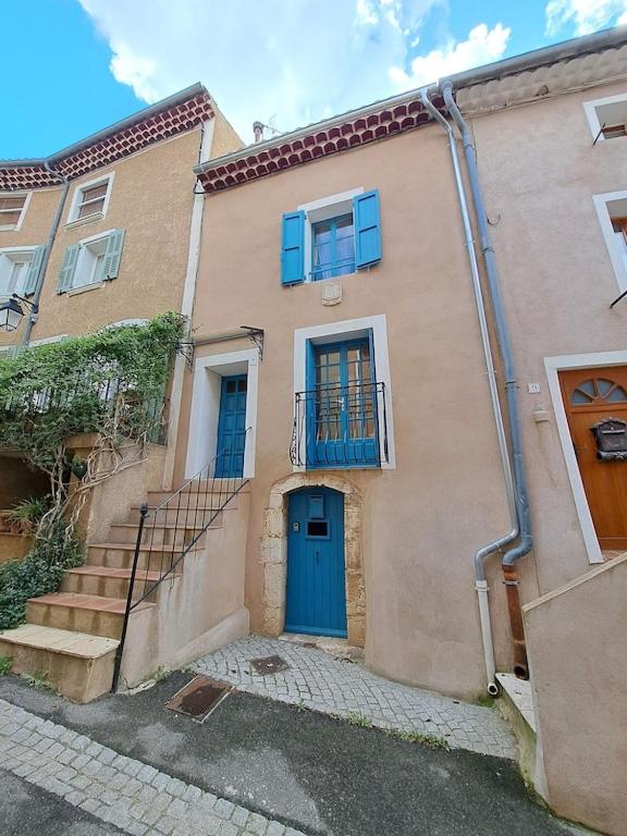 REGUSSE Maison de village - Parc régional du Verdon