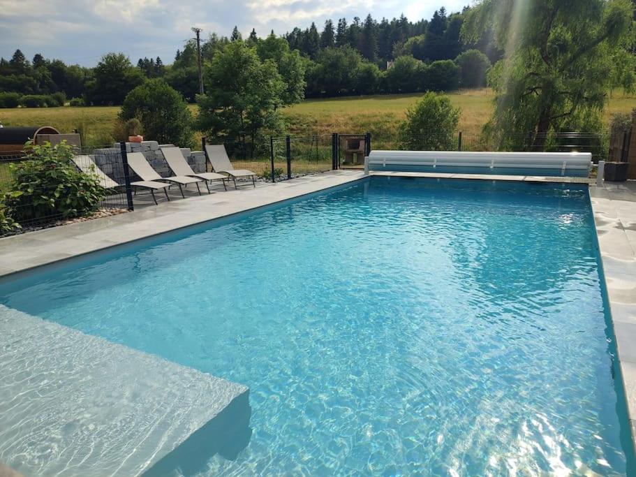 Maison avec piscine, jacuzzi et sauna photo 4
