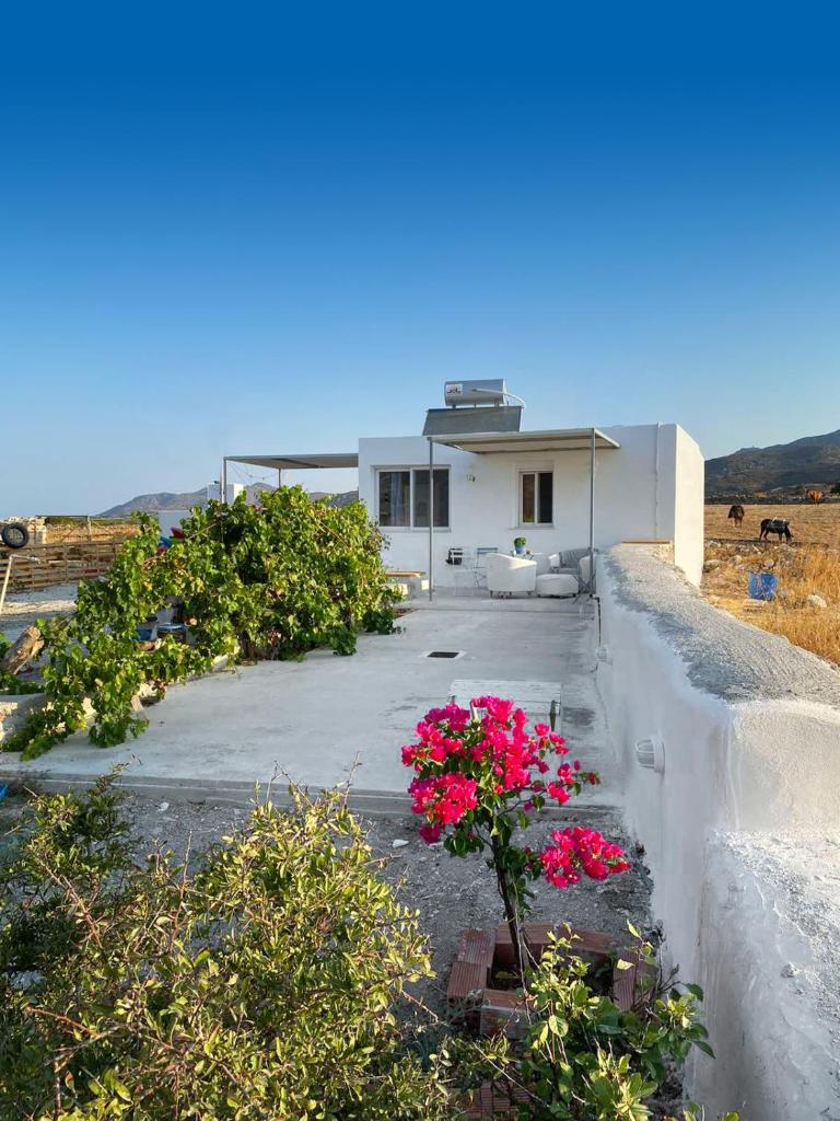 Archipelagos Kimolos sea view photo 1