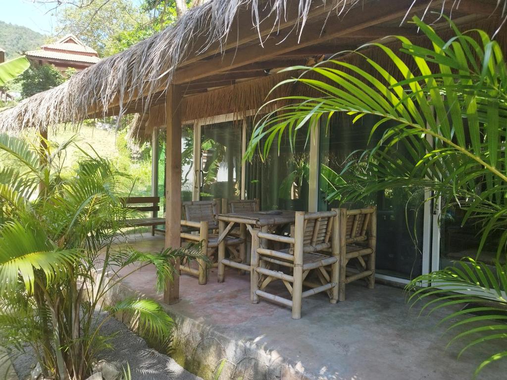 RED PEARL BEACH RESORT photo 1