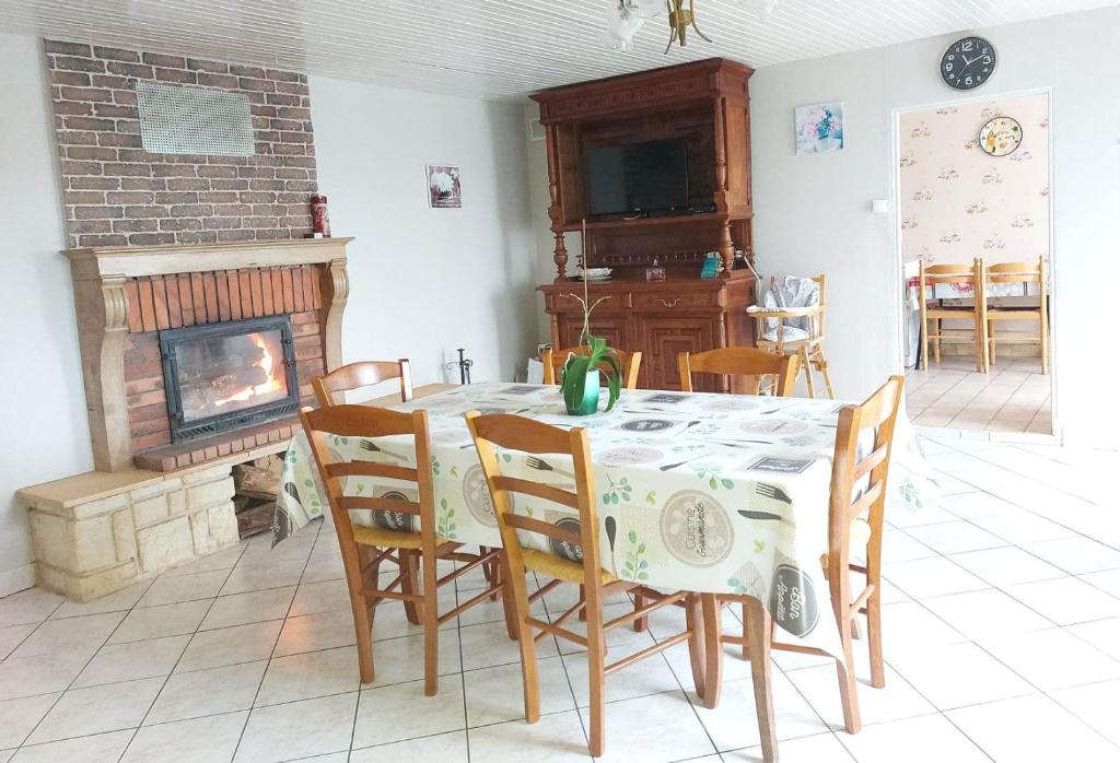 La-Haut, gite-maison de vacances photo 4