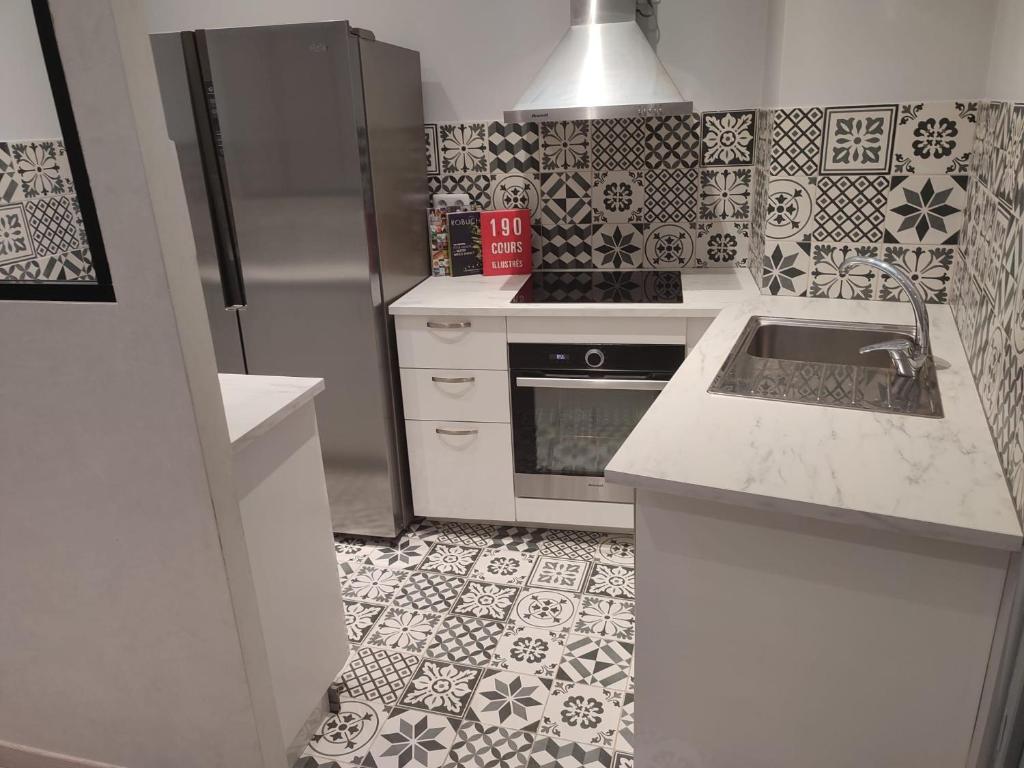 Appartement moderne proche Paris photo 1