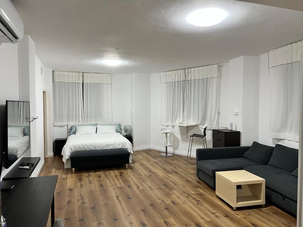 Nazarena Studio Apartment photo 1