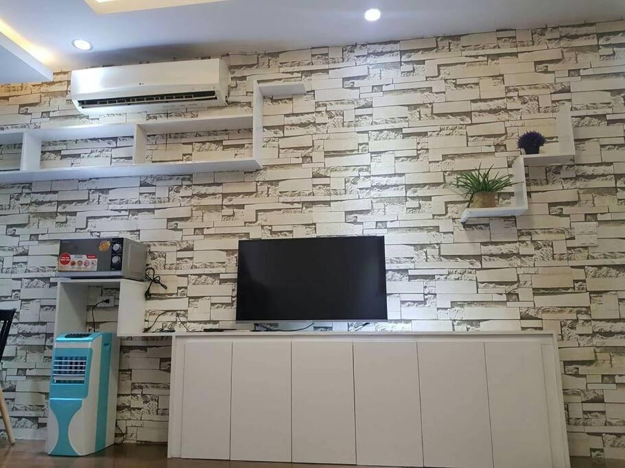 Muong Thanh Luxury Condo 5min walk to Thai Consular photo 3