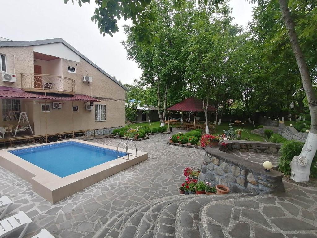 Family Hotel Lago & Wine Cellar photo 3