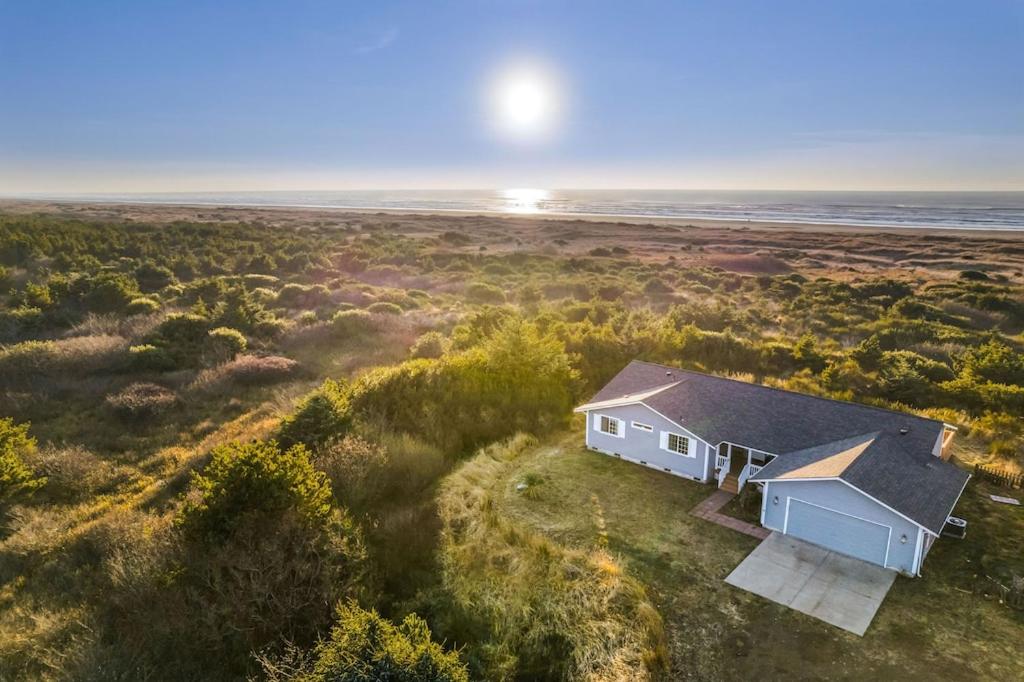 Vista Del Mare Beach House image