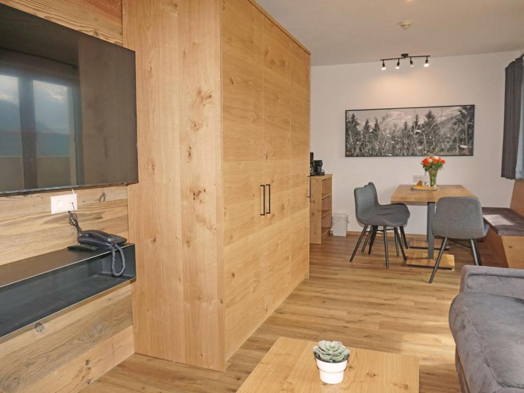 Apartment Ladis-7 by Interhome photo 2