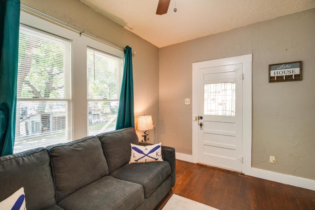 New Braunfels Vacation Rental on Lake Dunlap! photo 4