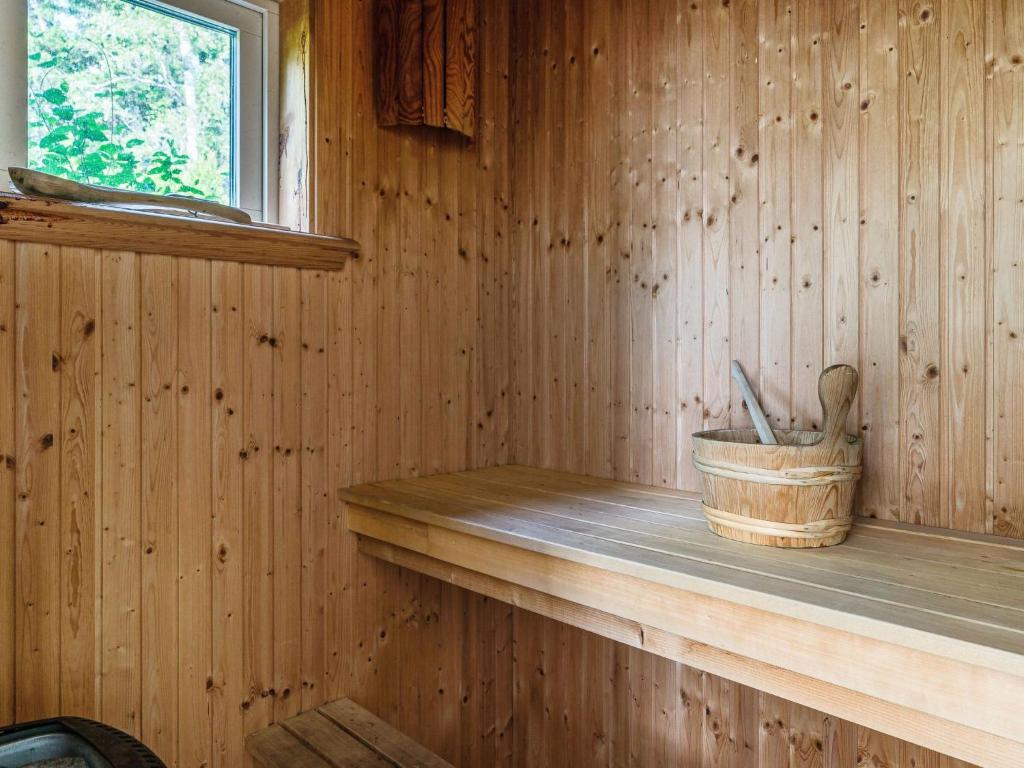 Chalet Villa Lundsfjärden - VML120 by Interhome photo 4