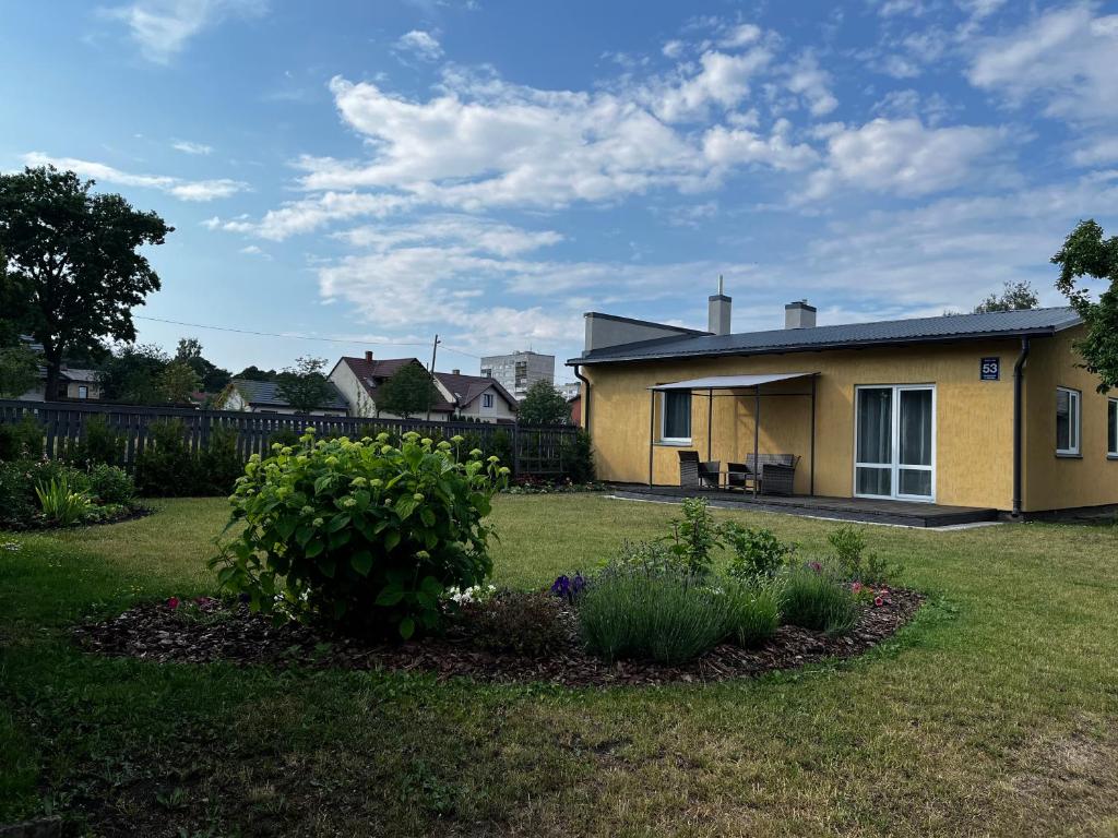 Cozy family house photo 2